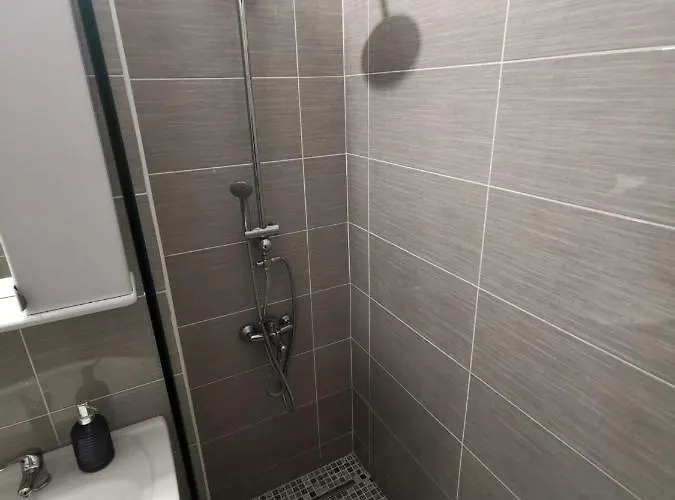 Daire 2 Aproape De Spitalul Obregia Si Bagdasar Nu Ofer Factura